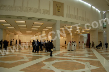 مدخل مركز الملك فهد الثفافي